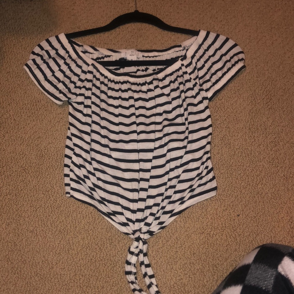 Tilly’s Black andWhite Stripe Off the Shoulder top